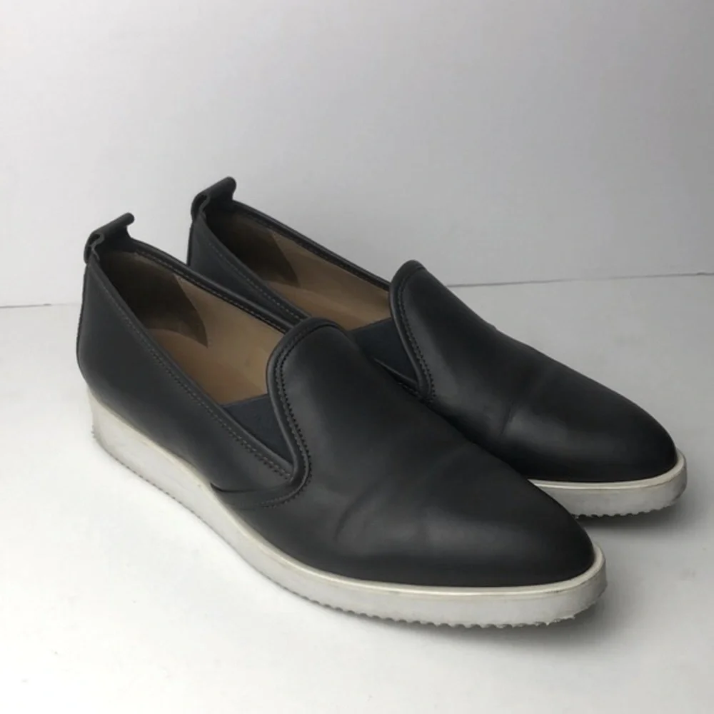 Everlane Leather Point Toe Loafers